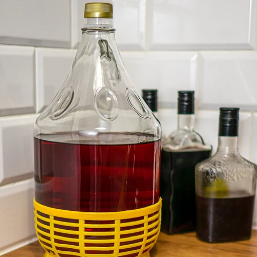 Damižana Dama.5 L z navojnim pokrovom - 4