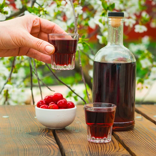 Esenca z okusom višnjevca, 2,5 L za 250 L končnega napitka - 5