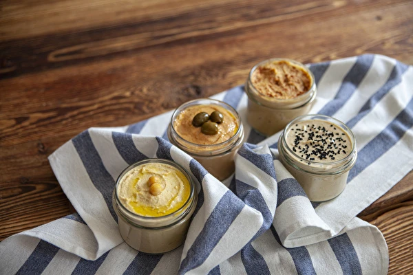 Humus v različnih okusih