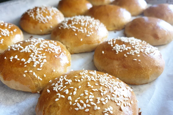 Recepti naših strank: Žemljice za burgerje